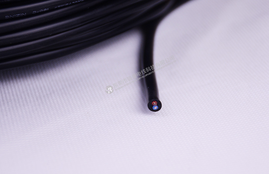 VDE 2о0.75ƽԲκɫ߲Ʒͼ